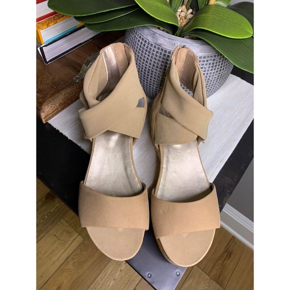 PELLE MODA Lilo Platform Wedge Sandal Latte Tan - Picture 6 of 9